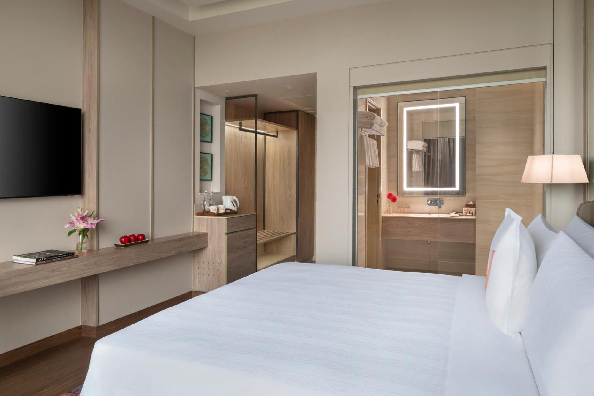 Welcomhotel By Itc Hotels, Delhi-gurugram Highway Hotel 5*
